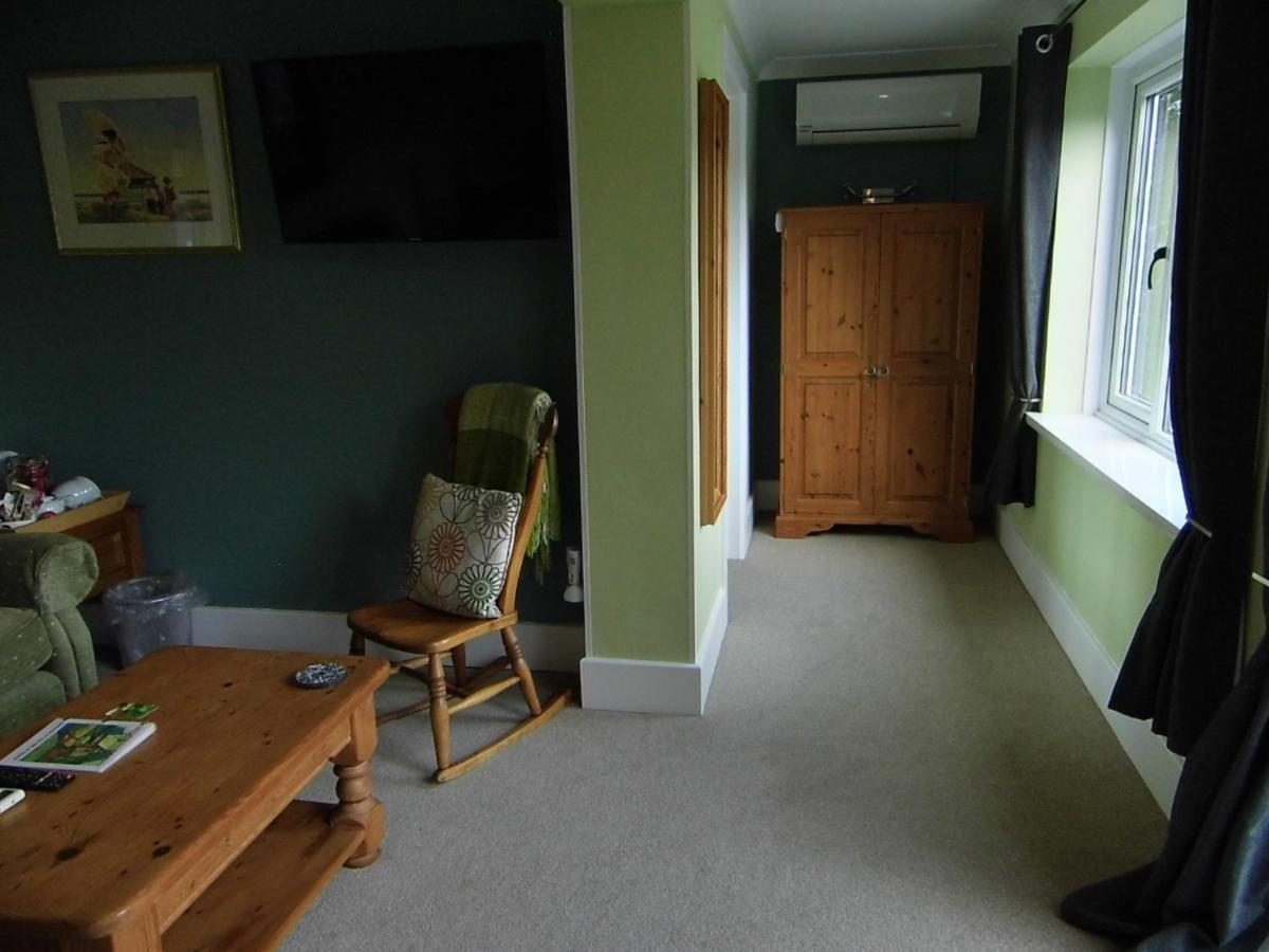 アンマンフォード The Mill At Glynhir Bed & Breakfast エクステリア 写真